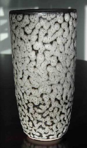 Lava vase, white lava glaze over black slip on stoneware clay, h: 280mm